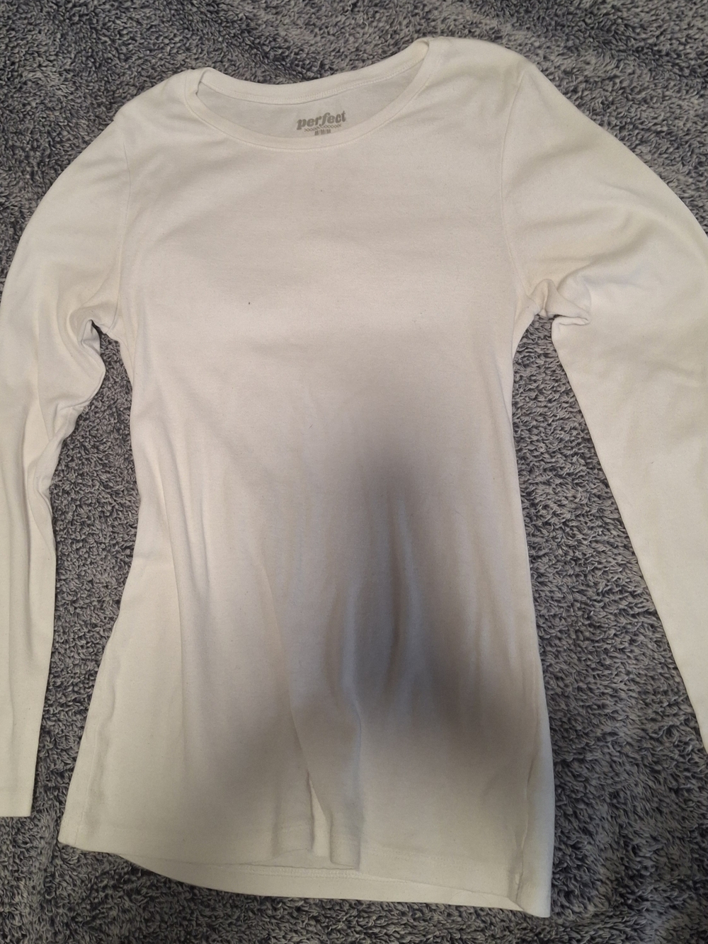 Old Navy White Long Sleeve Crewneck Top